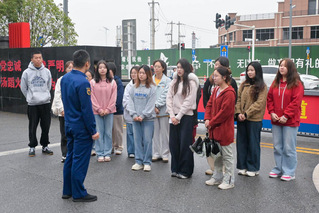 经济与管理学院学生党支部赴黄石...